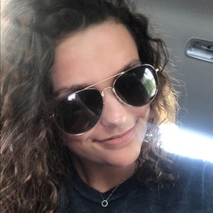 Meet your Posher, Jackie